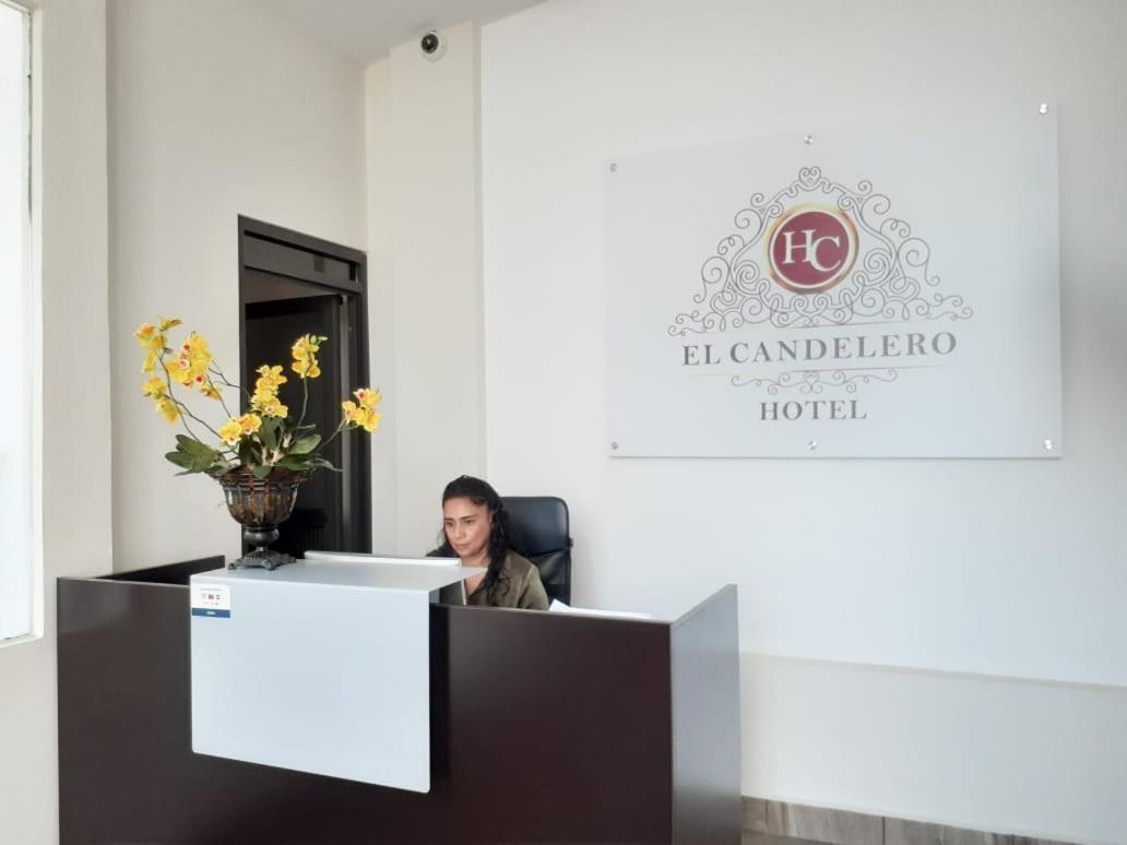 Hotel Candelero Yuriria Kültér fotó