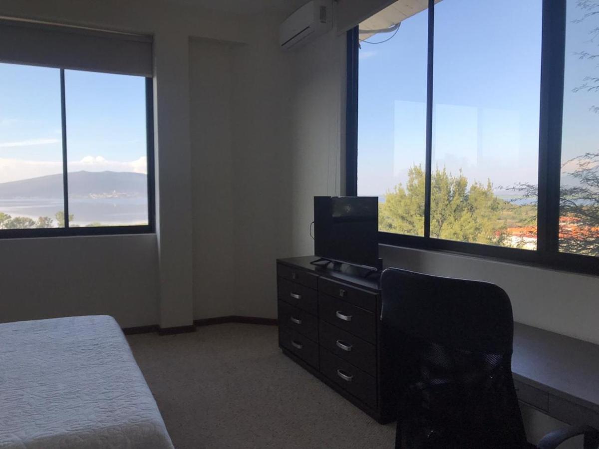 Hotel Candelero Yuriria Kültér fotó